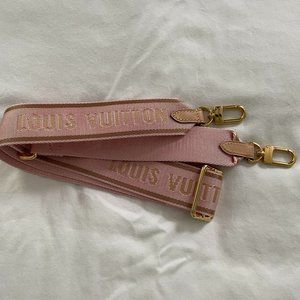 Louis Vuitton Pink Strap for Multi Pochette Accessoires